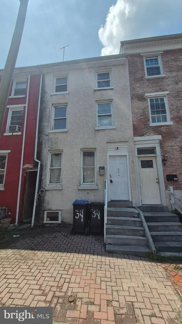 34 E Chestnut St, NORRISTOWN, PA 19401