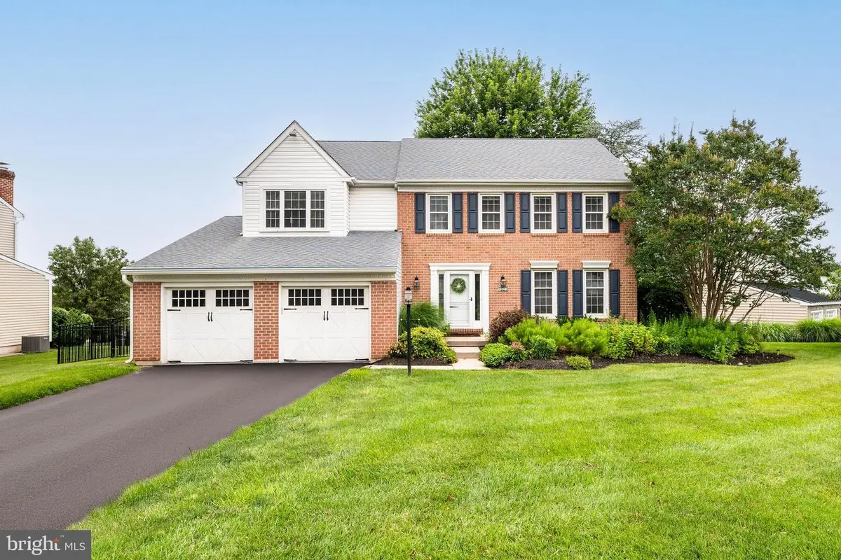 221 Cardinal Dr, Conshohocken, PA 19428 - #1