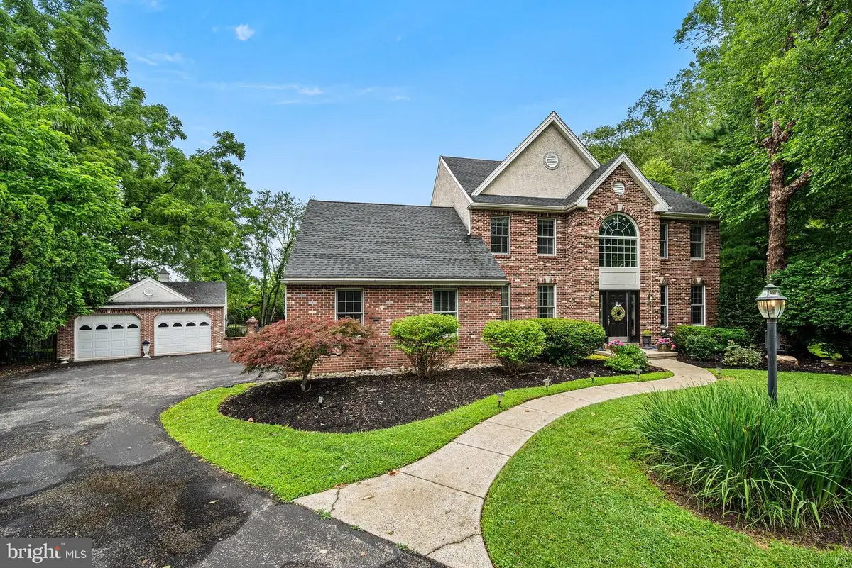 250 Kerrwood Dr, Wayne, PA 19087 - #1