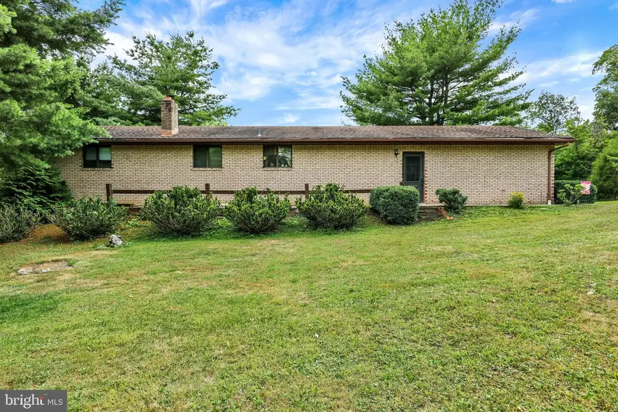 640 Layfield Rd, Perkiomenville, PA 18074 - #3