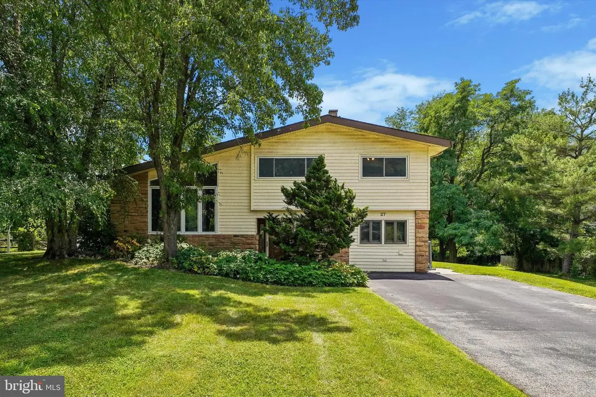 27 Camelot Dr, Plymouth Meeting, PA 19462 - #1
