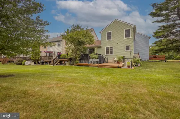 102 Rutledge Ct, NORTH WALES, PA 19454