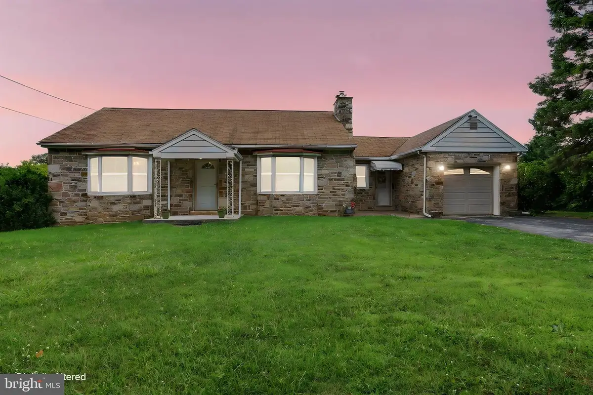 1711 Sandy Hill Rd, Plymouth Meeting, PA 19462 - #1