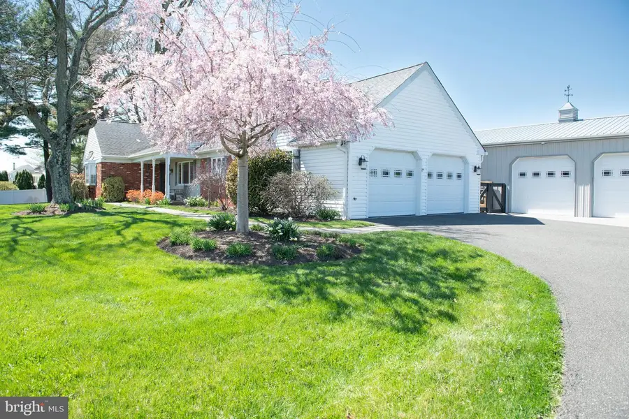 645 Mininger Rd, Souderton, PA 18964 - #2