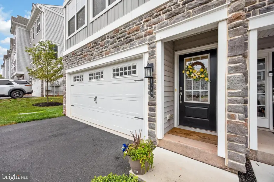 174 Larrabee Way, Royersford, PA 19468 - #2
