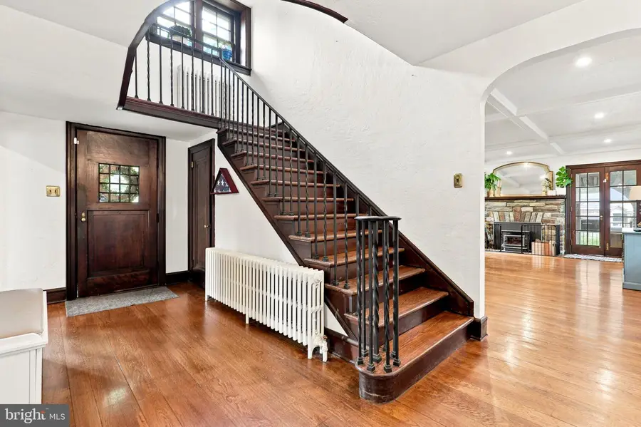 237 Elm Dr, Lansdale, PA 19446 - #3