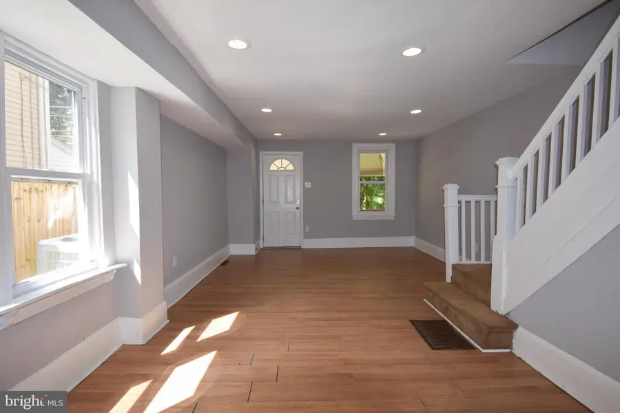 666 Manatawny St, Pottstown, PA 19464 - #3