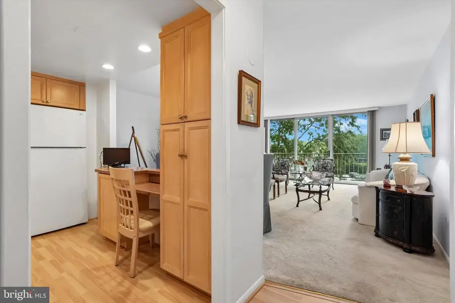 309 Florence Ave #303-n, Jenkintown, PA 19046 - #2
