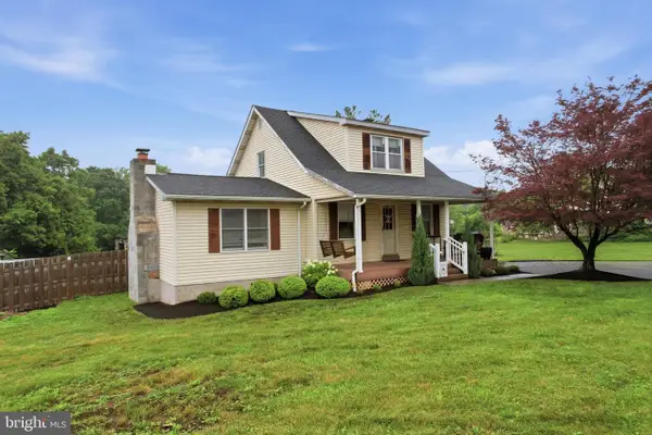 3033 Linfield Rd, POTTSTOWN, PA 19464