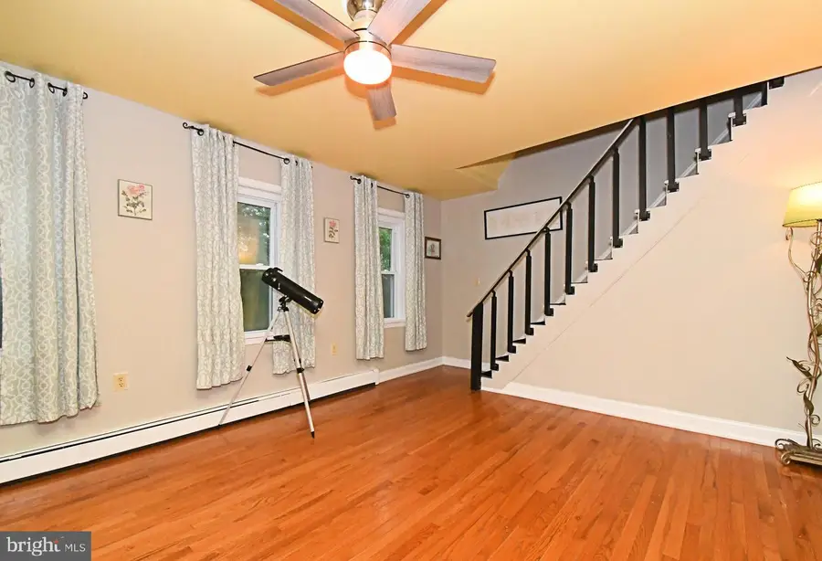 658 Macoby Ave, Green Lane, PA 18054 - #3