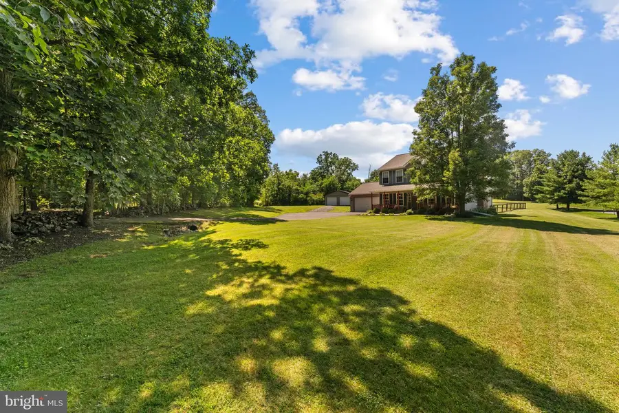 24 Hendricks Rd, Perkiomenville, PA 18074 - #3