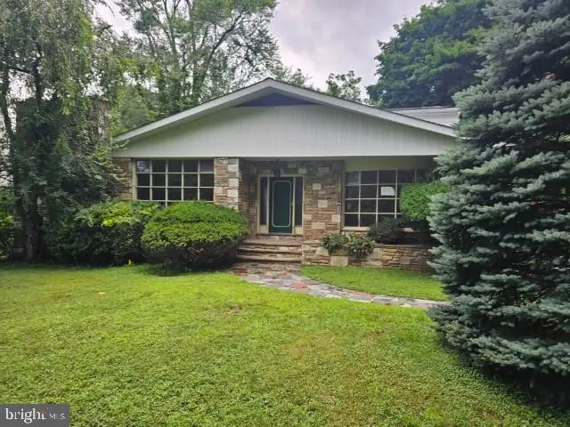 8128 Cedar Rd, Elkins Park, PA 19027 - #1