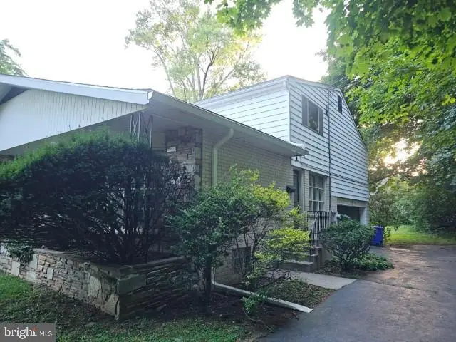 8128 Cedar Rd, Elkins Park, PA 19027 - #3
