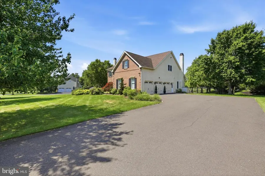 150 Fairway Dr, Harleysville, PA 19438 - #3