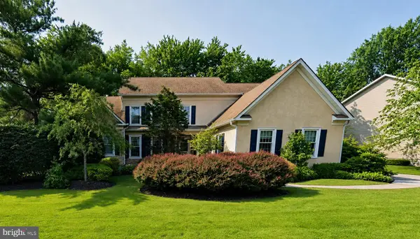 1044 Glendevon Dr, AMBLER, PA 19002