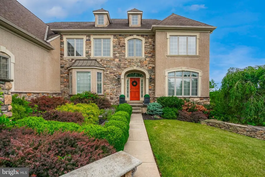 587 Woodview Ln #, Harleysville, PA 19438 - #2