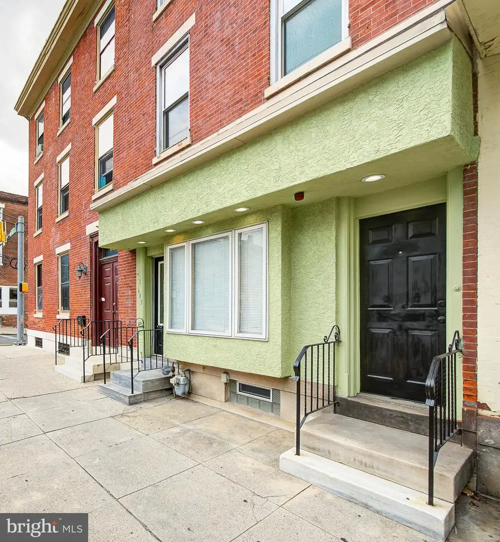 603 Swede St, Norristown, PA 19401 - #1
