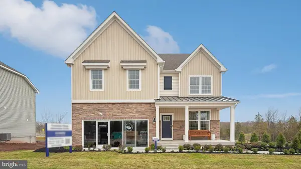 3029 Martha Way, PENNSBURG, PA 18073