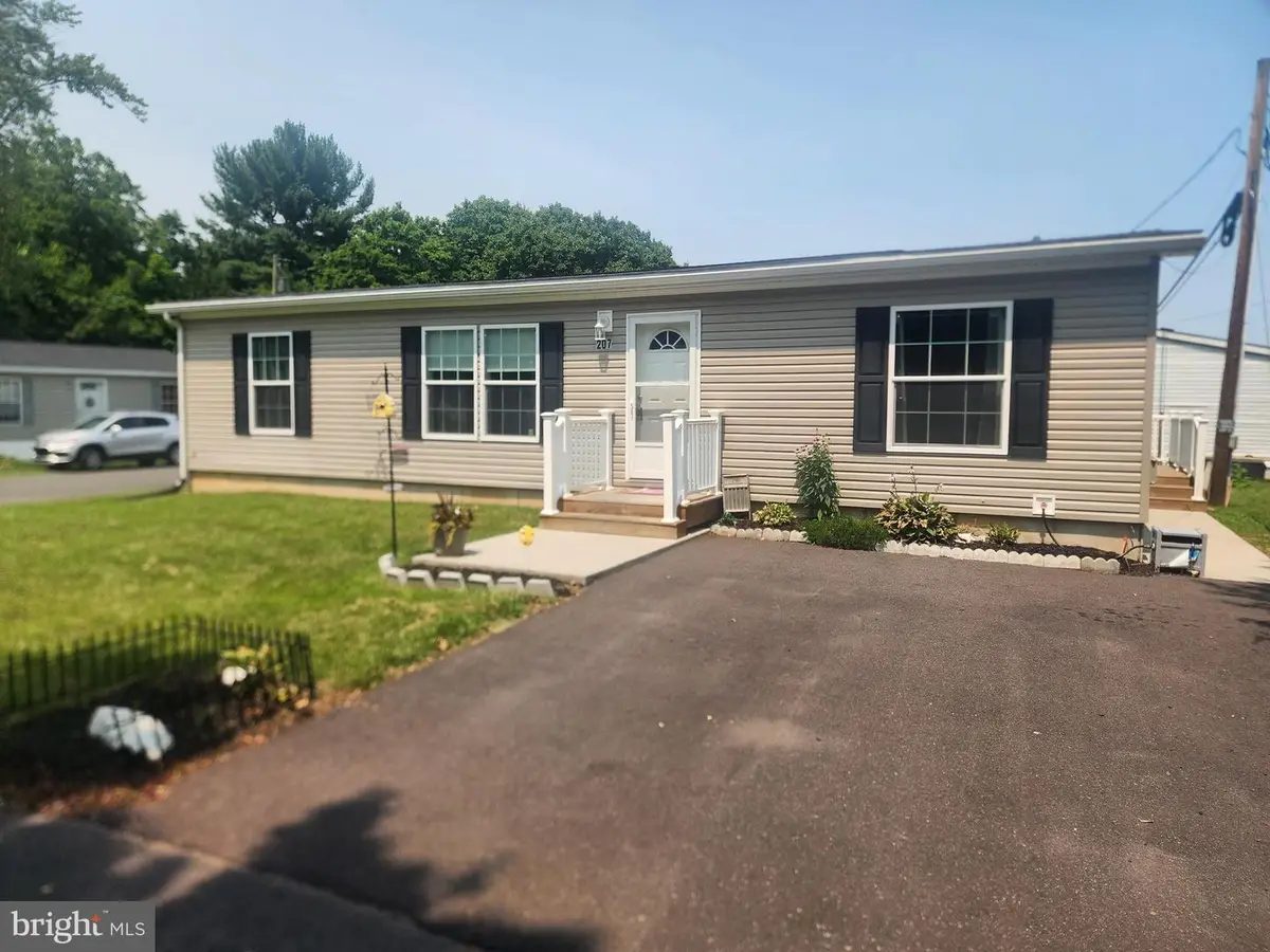 165 W Ridge Pike #207, Royersford, PA 19468 - #1
