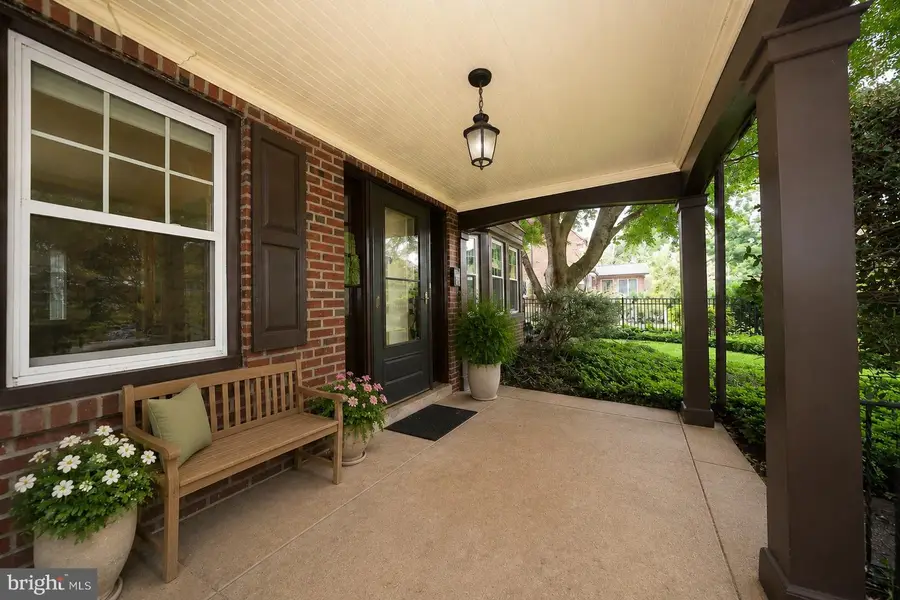 52 Rock Glen Rd, Wynnewood, PA 19096 - #2