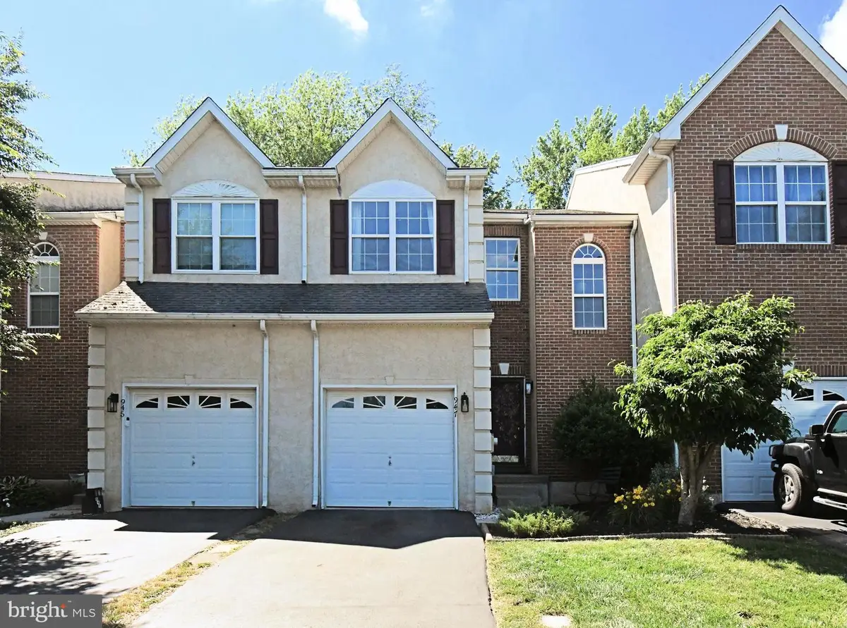 947 Shenkle Dr, Collegeville, PA 19426 - #1