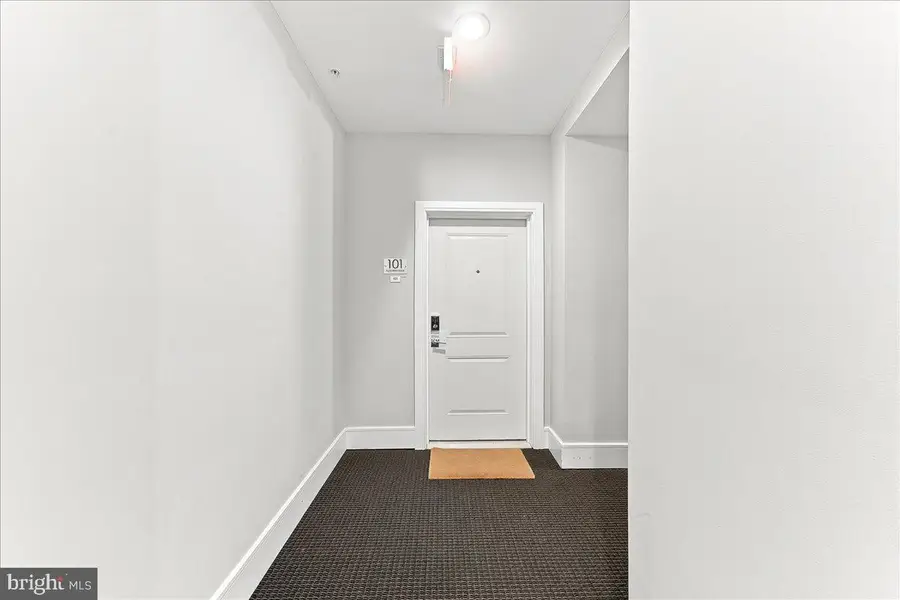 537 Apple St #101, Conshohocken, PA 19428 - #3