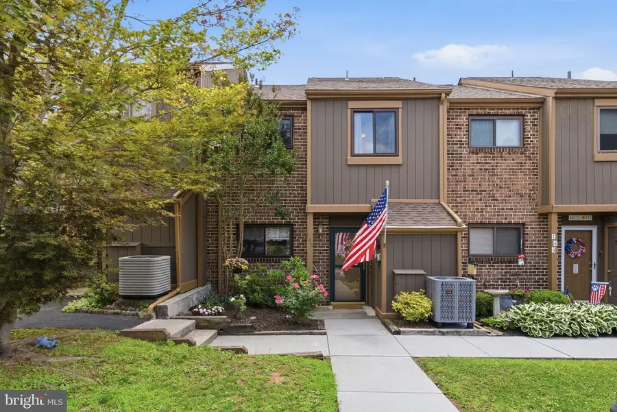146 Larchwood Ct, Collegeville, PA 19426 - #2