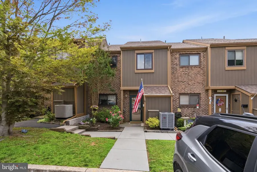 146 Larchwood Ct, Collegeville, PA 19426 - #3