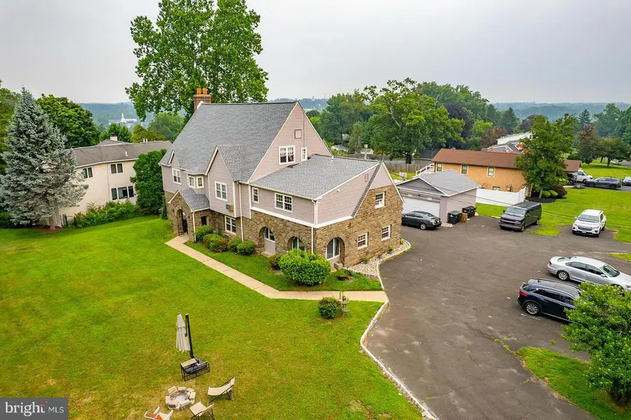 2250 Boyd Rd, Huntingdon Valley, PA 19006 - #3