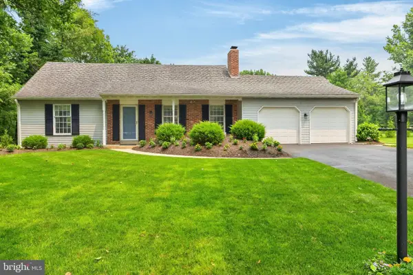 2125 Berry Dr, HATFIELD, PA 19440
