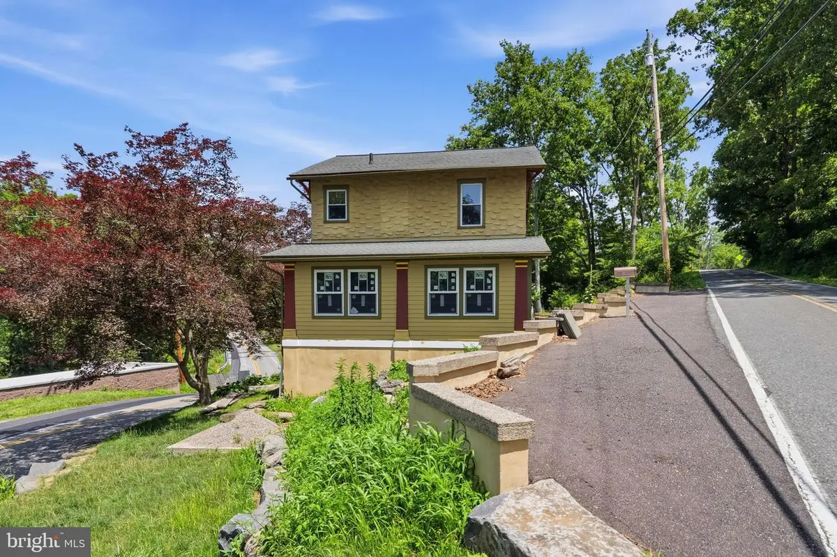 247 Maugers Mill Rd, Pottstown, PA 19464 - #1