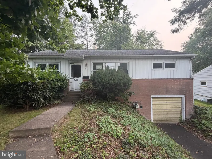 210 Fern Ave, Willow Grove, PA 19090 - #2