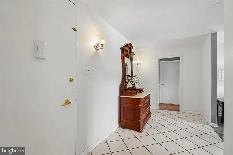 1001 City Avenue #w-203, Wynnewood, PA 19096 - #3