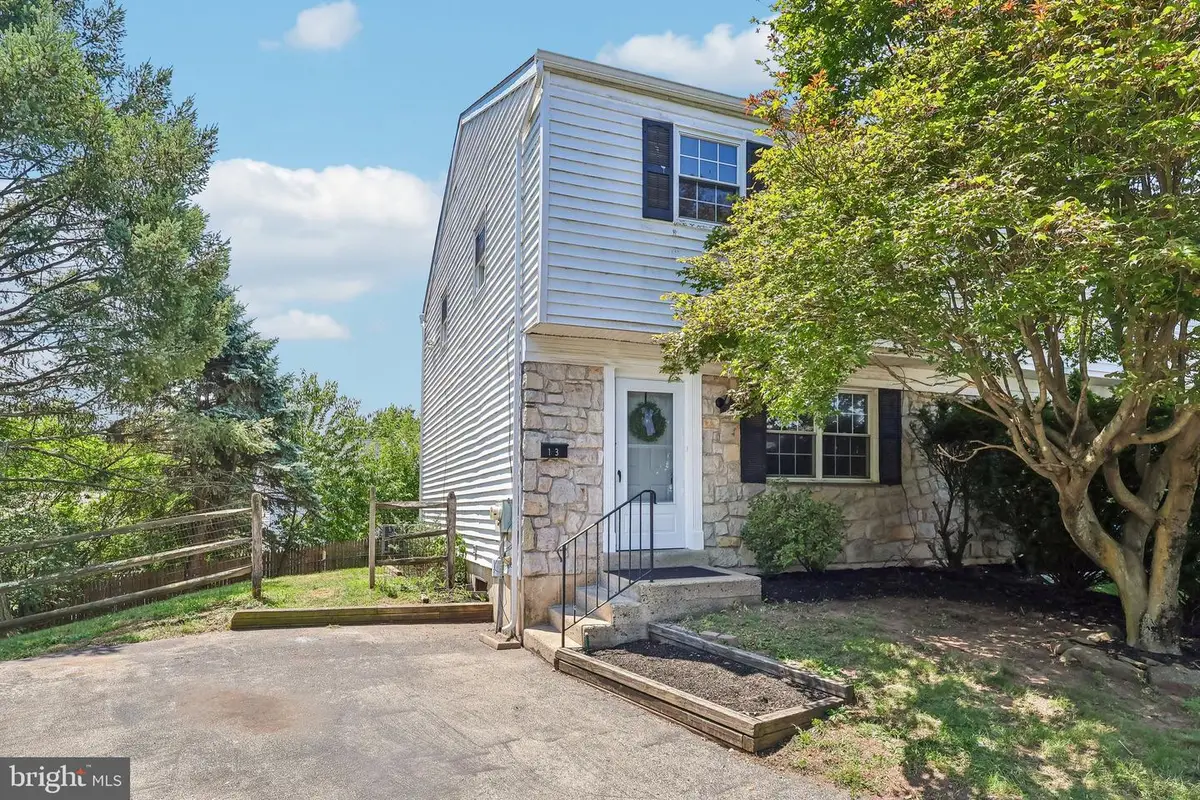 13 Evergreen Rd, Stowe, PA 19464 - #1