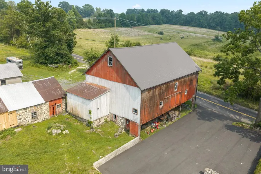 12 Salford Station Rd, Perkiomenville, PA 18074 - #3