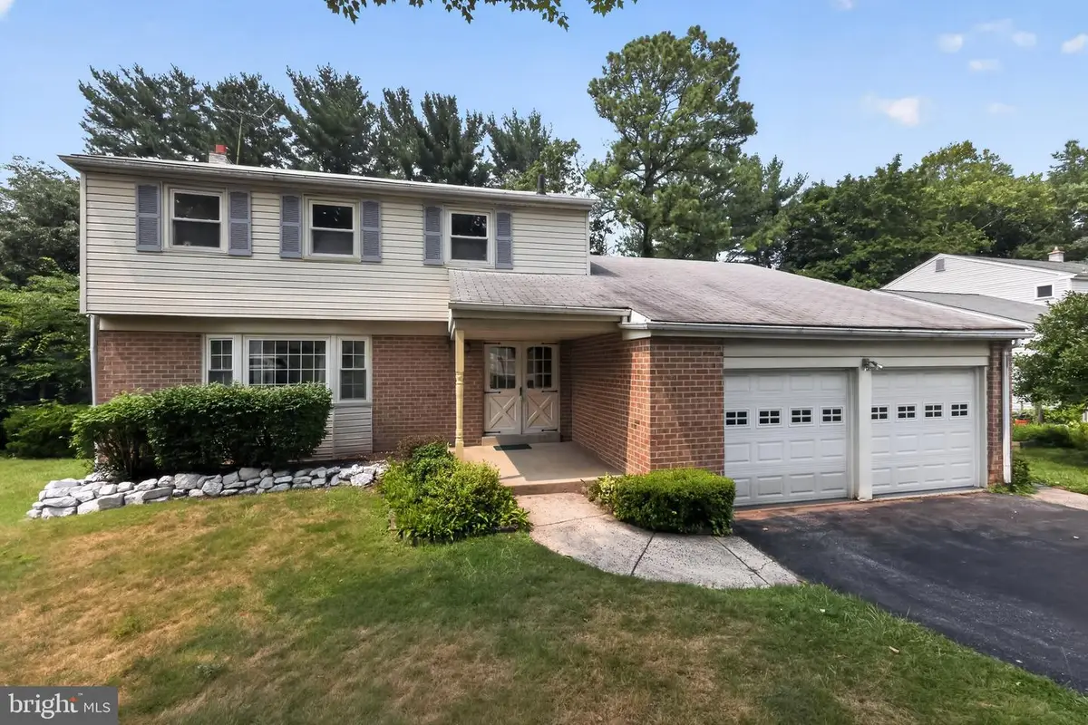312 Covered Bridge Rd, King Of Prussia, PA 19406 - #1