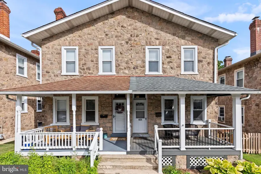 431 Renfrew Ave, Ambler, PA 19002 - #2