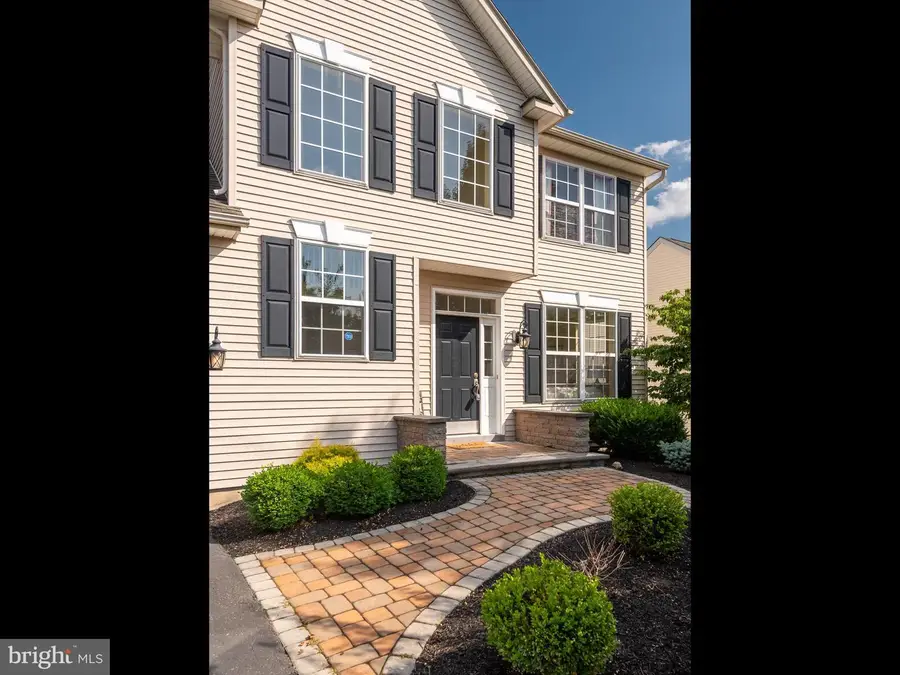2930 Santa Maria Dr, Gilbertsville, PA 19525 - #2