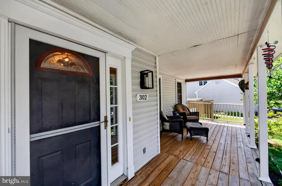 302 Mulberry Dr, Royersford, PA 19468 - #3