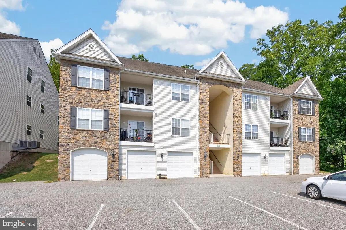131 E First Ave #16, Collegeville, PA 19426 - #1