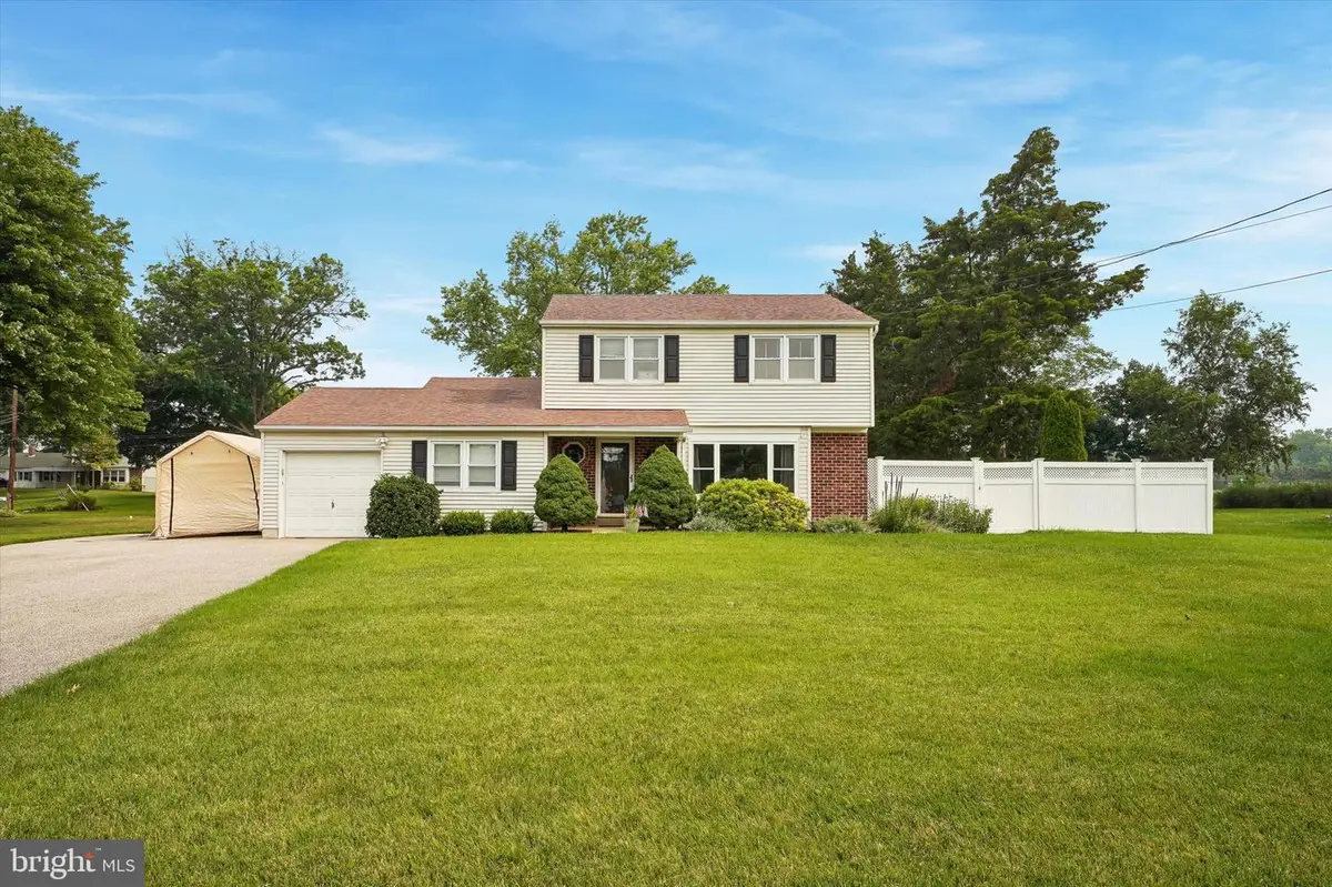 2027 Birchwood Dr, East Norriton, PA 19401 - #1