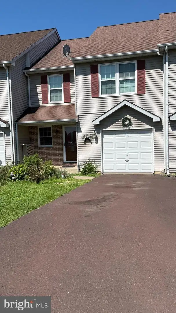 198 Kieffer Ct, Telford, PA 18969 - #1