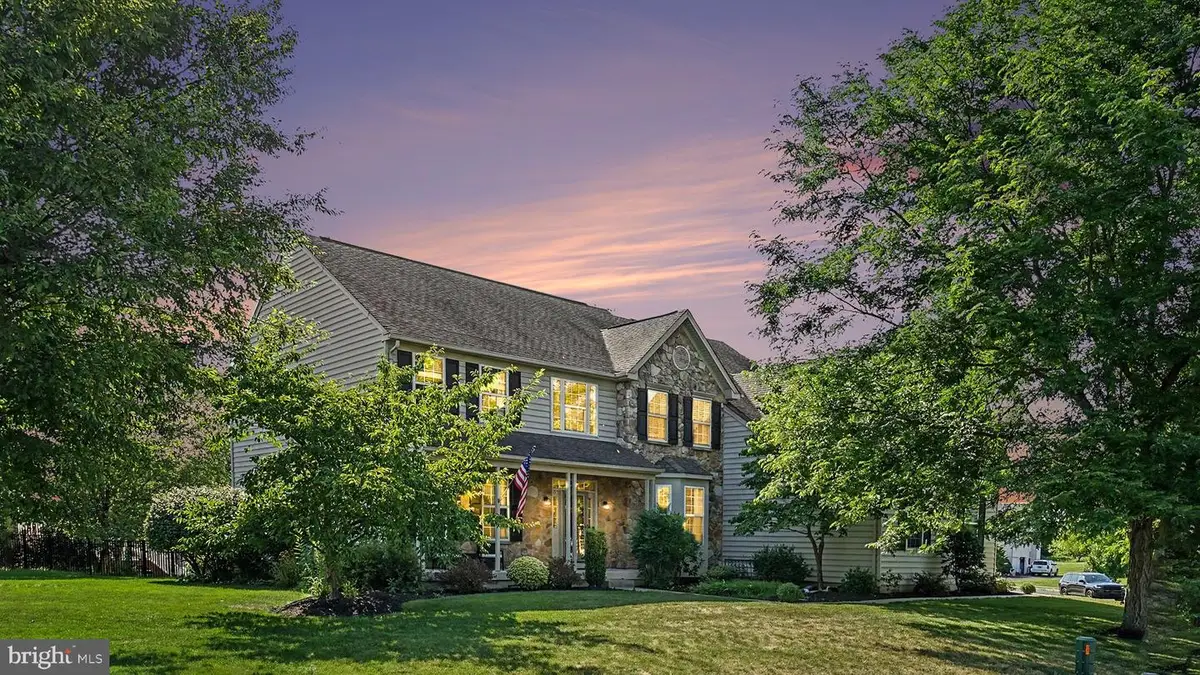 2011 Willowwood Dr, Royersford, PA 19468 - #1