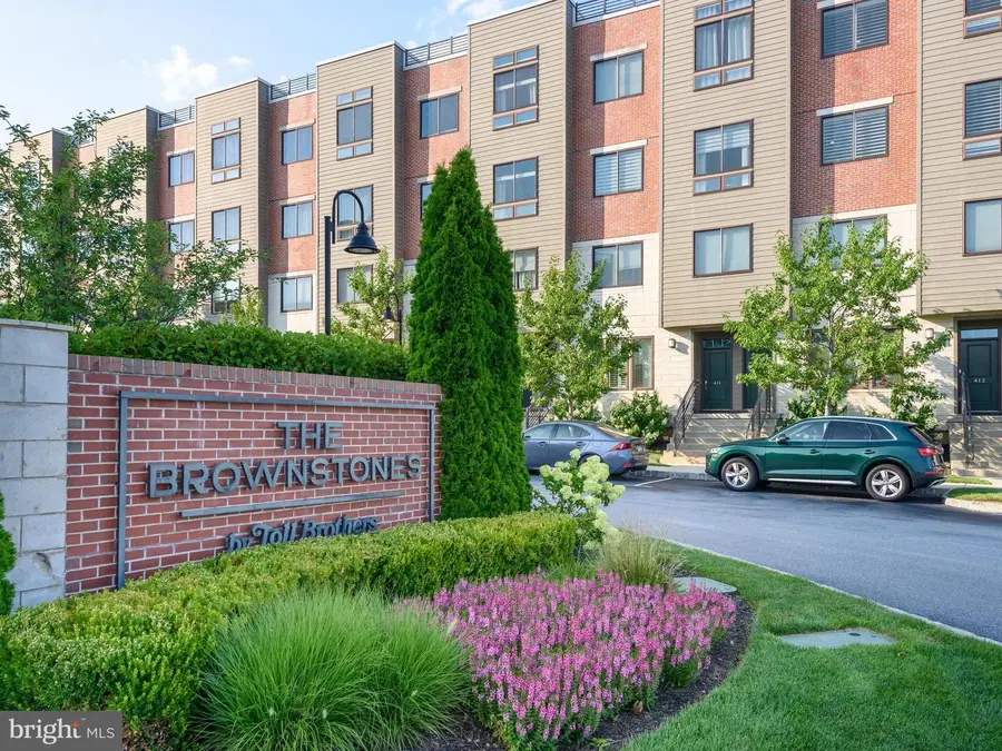 414 Lakeview Ct #2 Upper, King Of Prussia, PA 19406 - #2