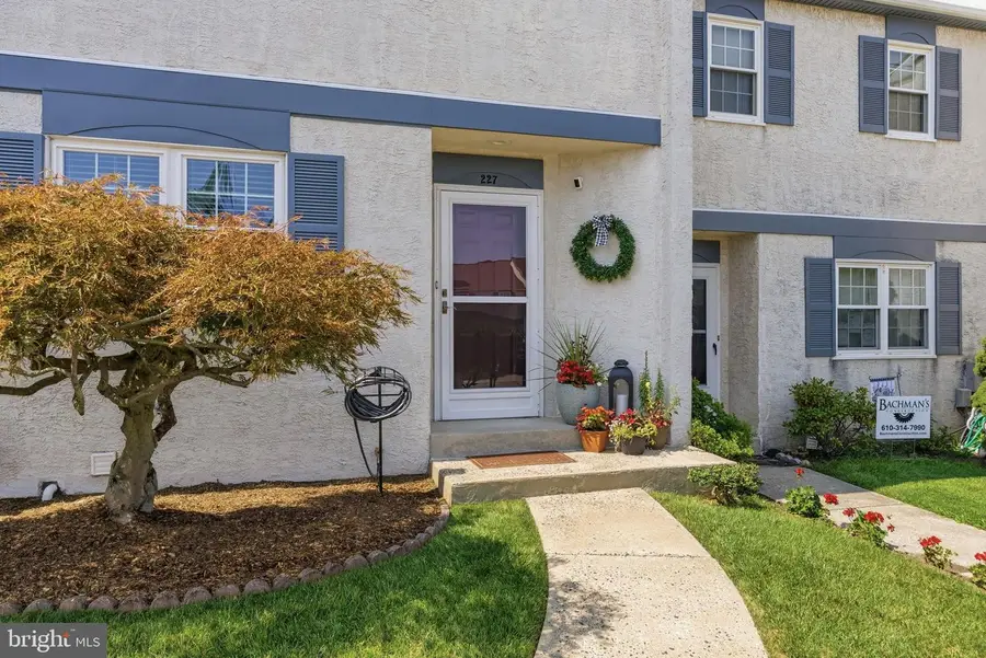 227 Lawndale Ave, King Of Prussia, PA 19406 - #3
