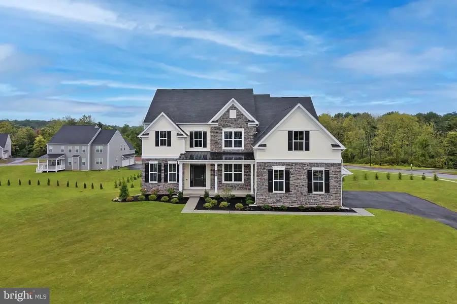 409 Longview Dr, Collegeville, PA 19426 - #3