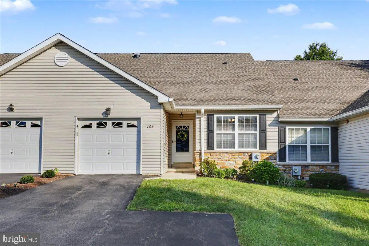 103 Madison Ct, Royersford, PA 19468 - #1