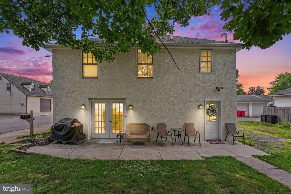 117 Linden St, Pottstown, PA 19464 - #1