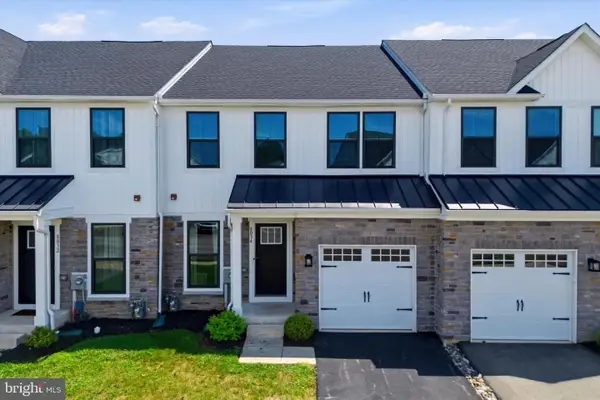 8034 Milltown Cir, CHELTENHAM, PA 19012