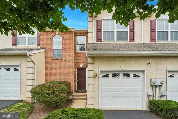 917 Carrington Dr, RED HILL, PA 18076